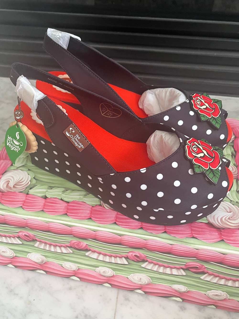 BNWT Hot Chocolate Design Rockabilly rose polka dot wedge sandals